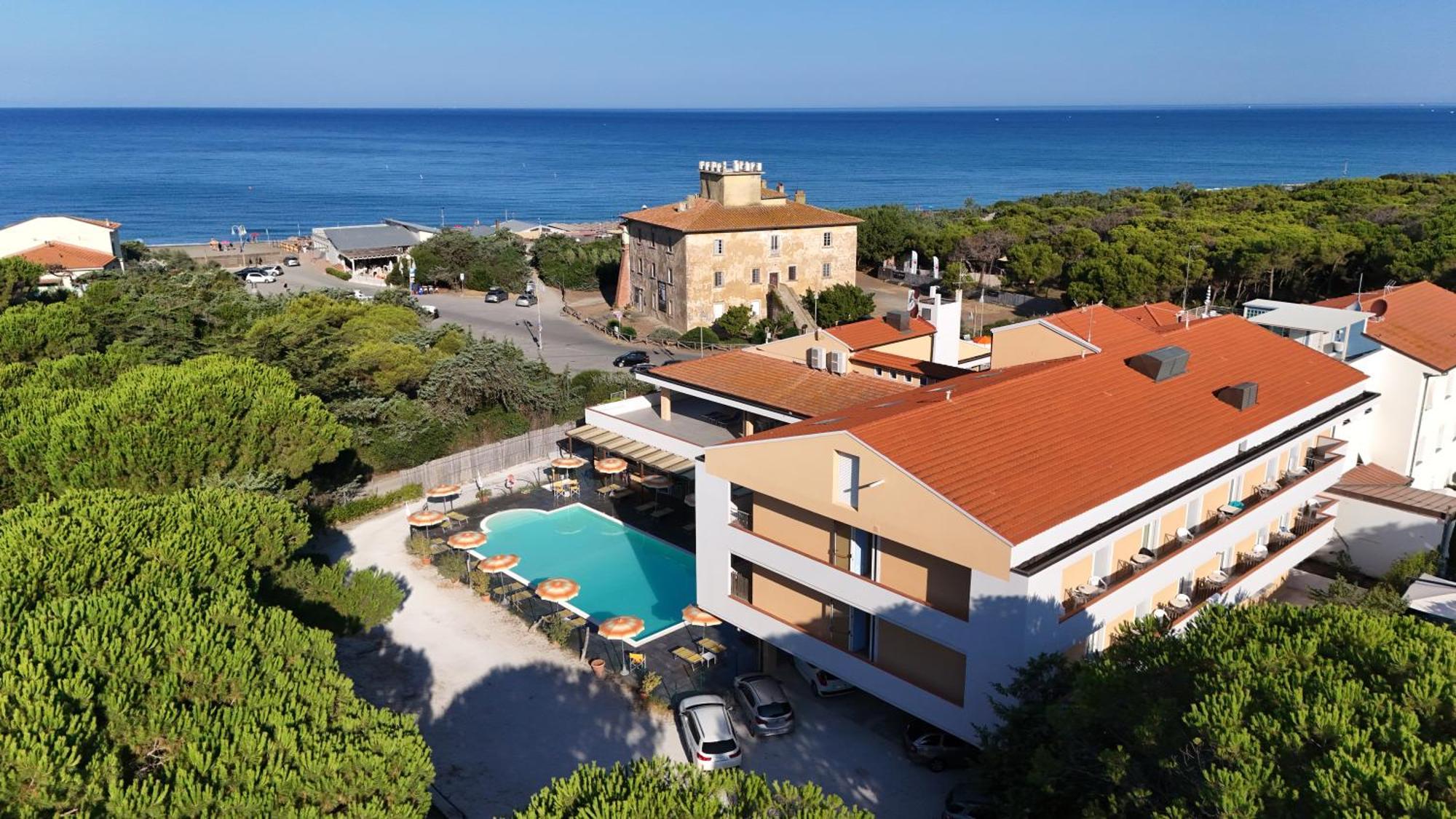 Hotel Paradiso Verde Marina Di Bibbona Εξωτερικό φωτογραφία